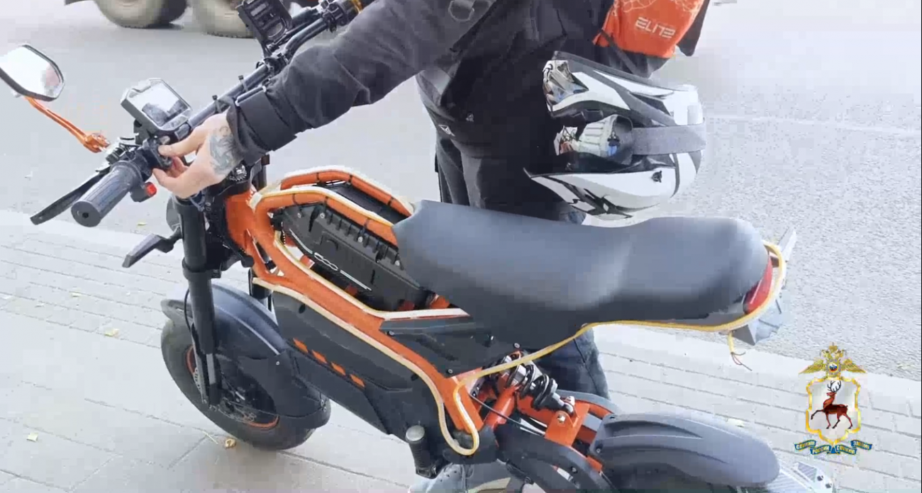 У нижегородца пропал электробайк, который он оставил без присмотра в центре города