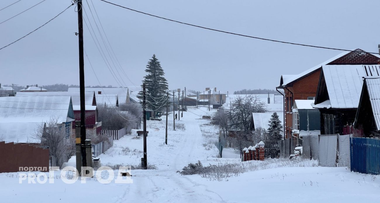 Почему жители уральских деревень массово отключают газовое отопление: вернулись к более дешевому топливу