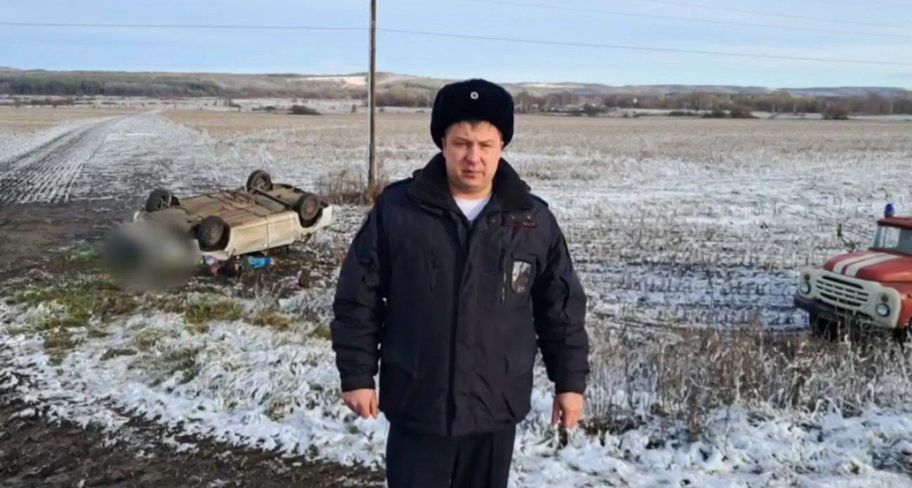 В Княгининском районе легковушка с детьми слетела со скользкой трассы перевернулась