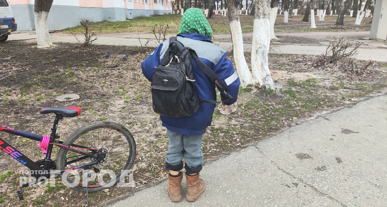 Нижегородку заставили целую неделю кататься в Москву и платить миллионы незнакомым людям