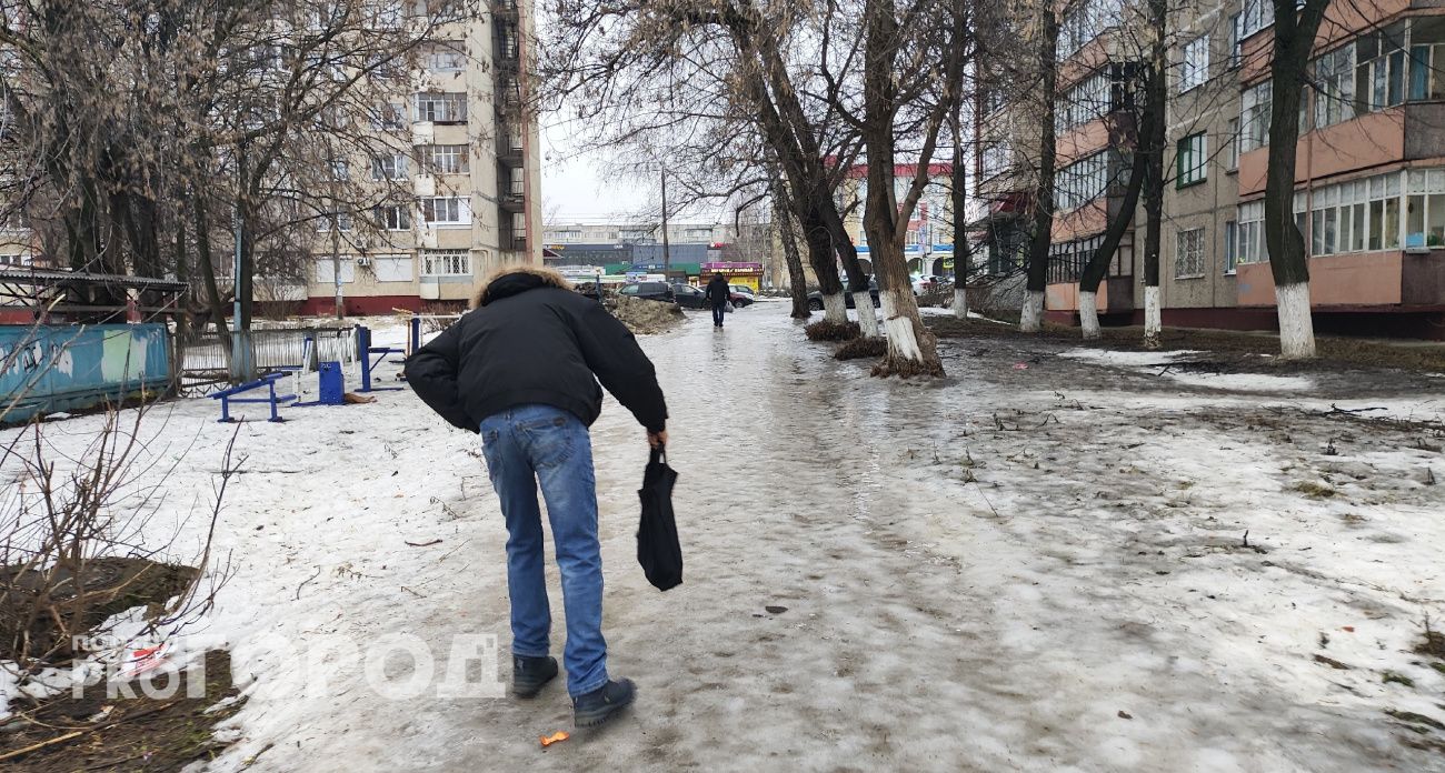 Нижегородец стал миллионером, поскользнувшись на льду около своего дома