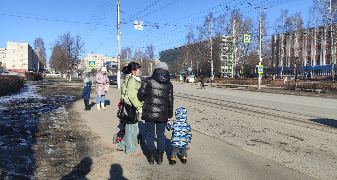 Звучное имя для сына - несет в себе мудрый смысл: в переводе означает "Герой"