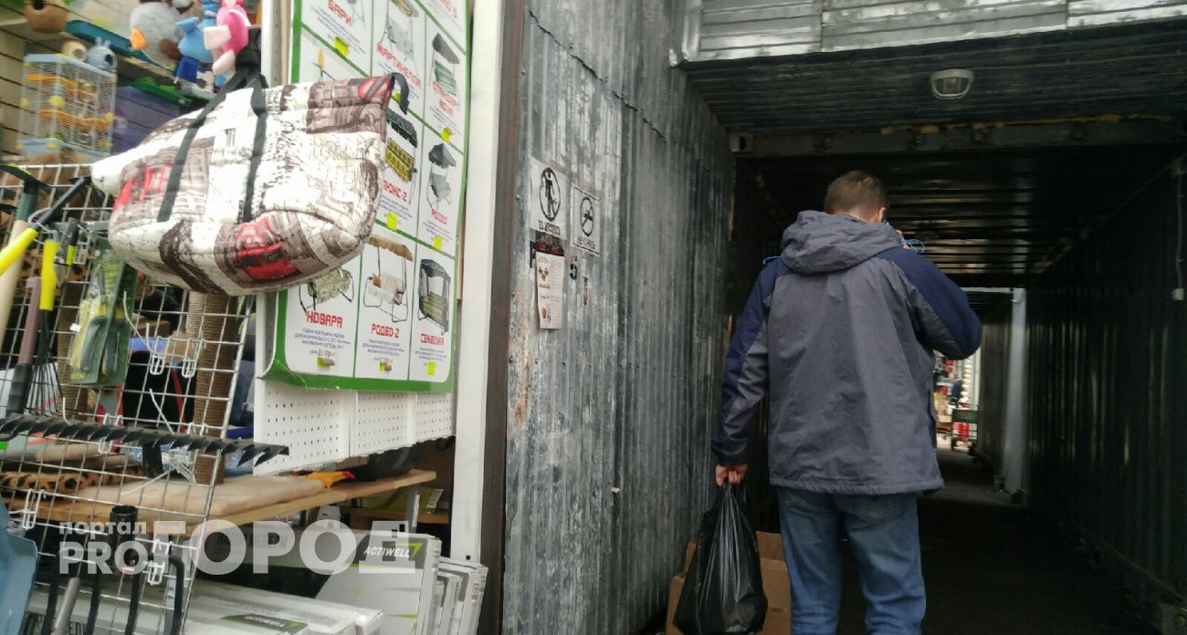 Ценитель культуры из Павлово остался без денег из-за свидания в театре