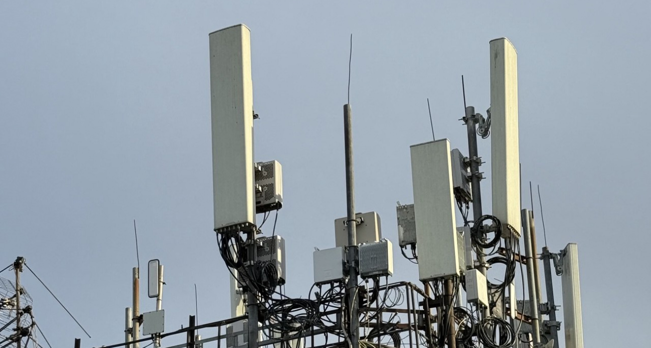 МегаФон получит 1500 базовых станций российского производителя YADRO