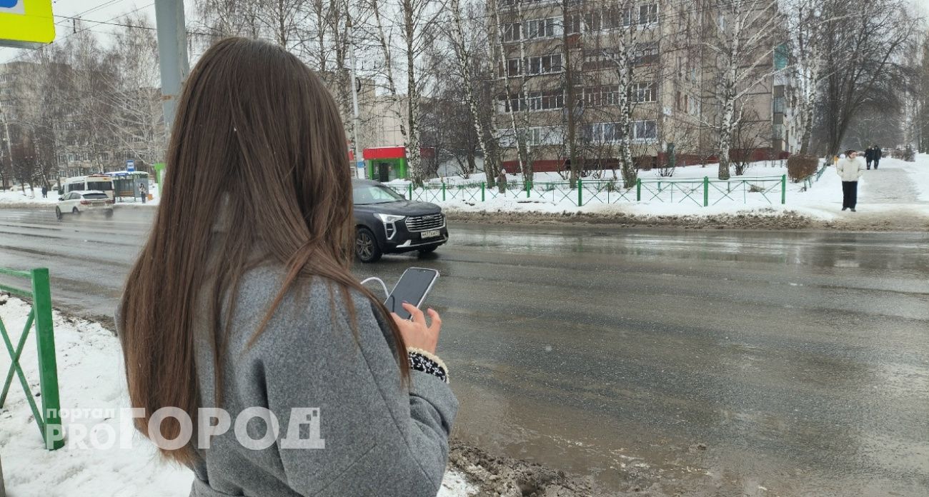 Выдуманная посылка обошлась жительнице Уреня в миллион рублей