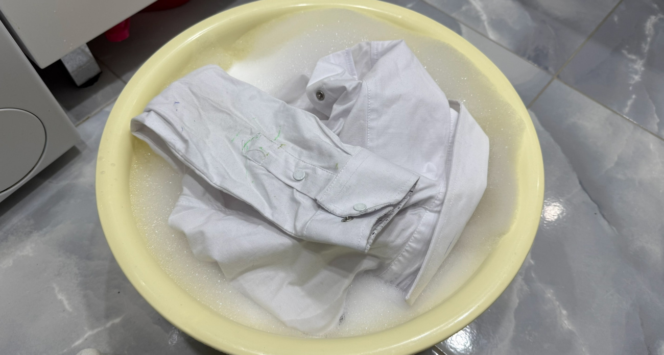 Спички помогли отстирать пятна, которые ничто не брало: теперь всегда держу коробок у стиральной машины