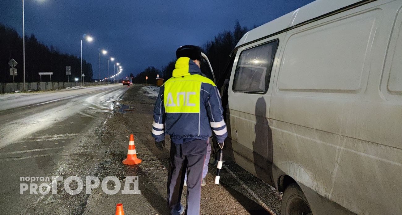 Инспектор ДПС требует открыть капот для проверки: в чём подвох и как правильно ответить водителю, чтобы избежать проблем