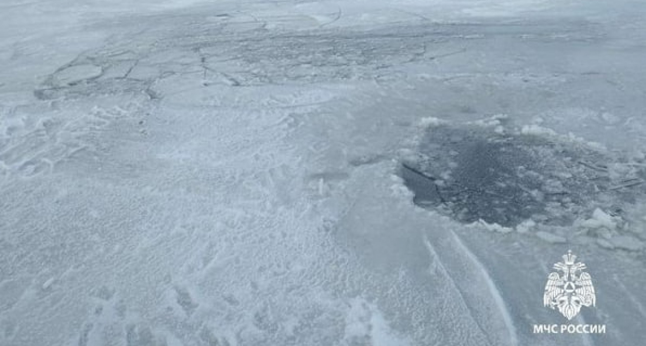 В Автозаводском районе из озера вытащили рыбака