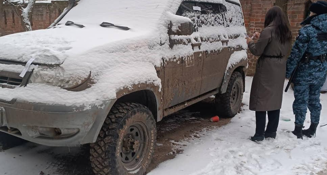 Арестовали 27 машин: нижегородцев ловят на налоговых долгах в 7 млн руб