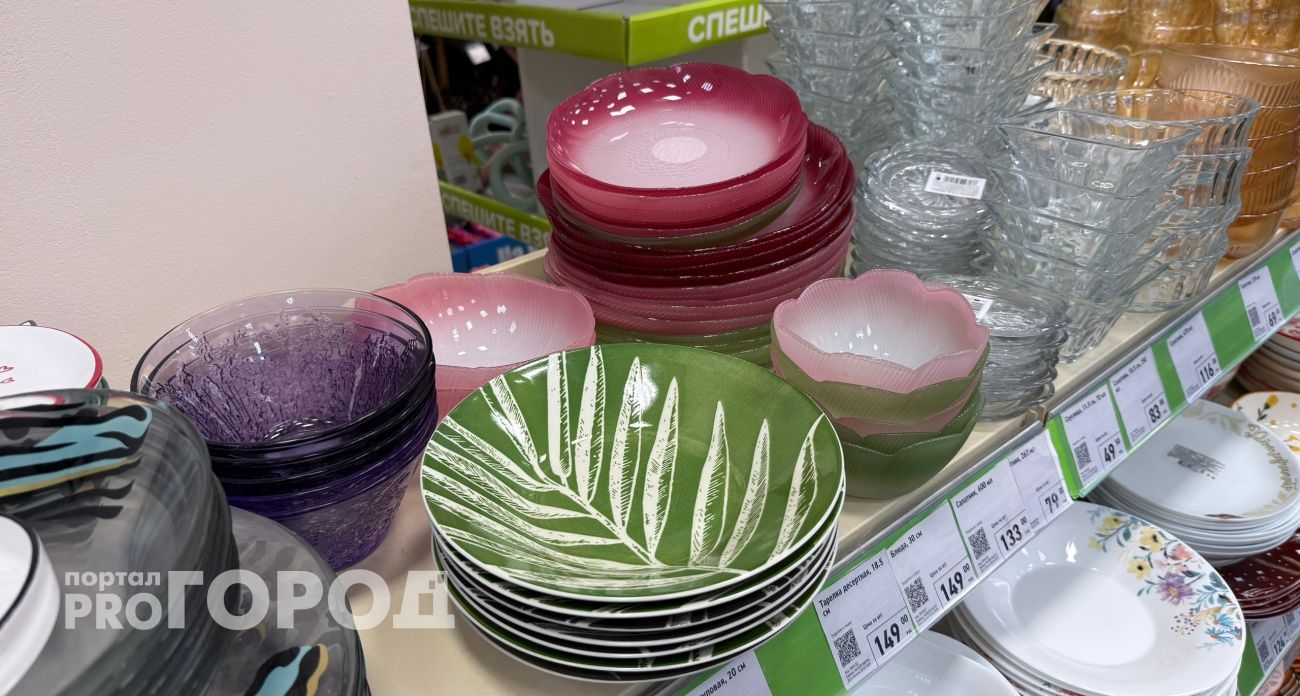 Фикс Прайс завалили новогодней посудой из Ирана и Чехии и тонной красивого декора: глаза разбегаются от бюджетных подарков 