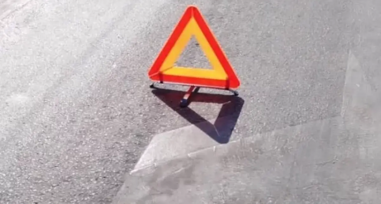 Три фуры столкнулись на М-7: водителя зажало в кабине, пробка на 7 км