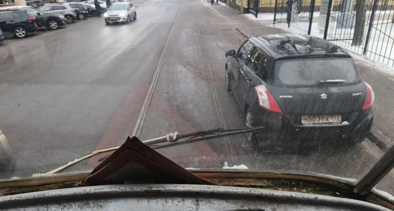 Нижегородцев попросили держаться подальше от трамвайных путей в двух районах города