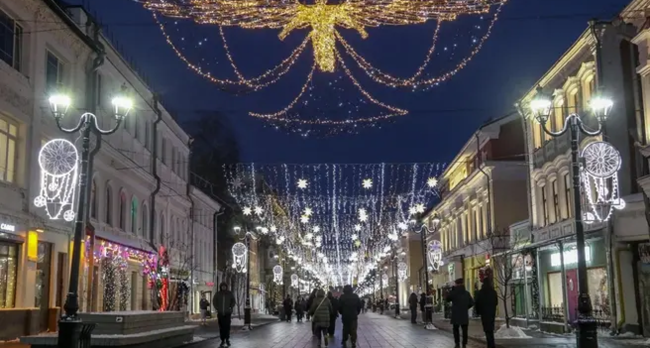 К 805-летию Нижний Новгород получит ледовую арену и музей Горького