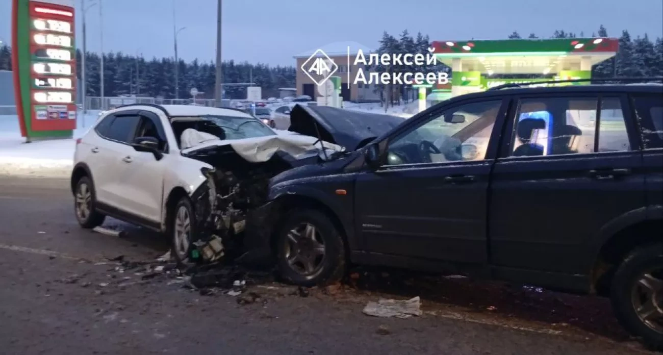 Смертельная авария в Дзержинске и смерть онколога Дмитрия Крысько - главные новости за 30 декабря в Нижнем Новгороде