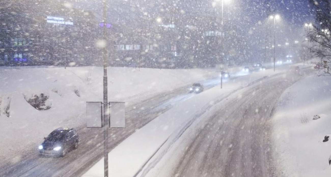 40 см снега за три дня: мэр Нижнего Новгорода предупредил о месячной норме осадков