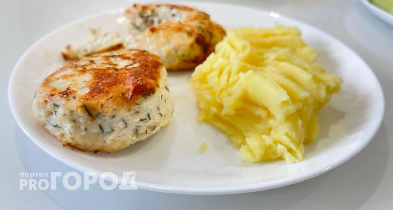 Одна щепотка, и котлеты станут пышными и нежными из любого фарша: хитрость от опытных хозяек