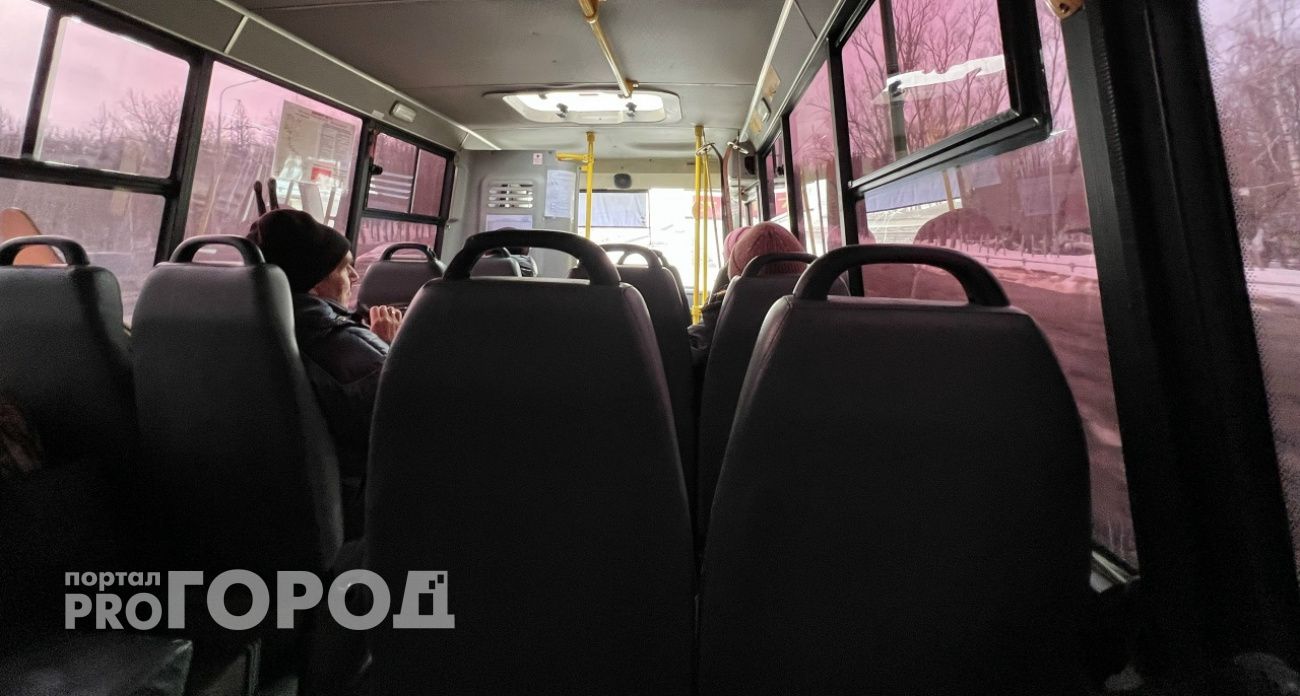 В Заволжье прохожий вытащил водителя автобуса из кабины и побил