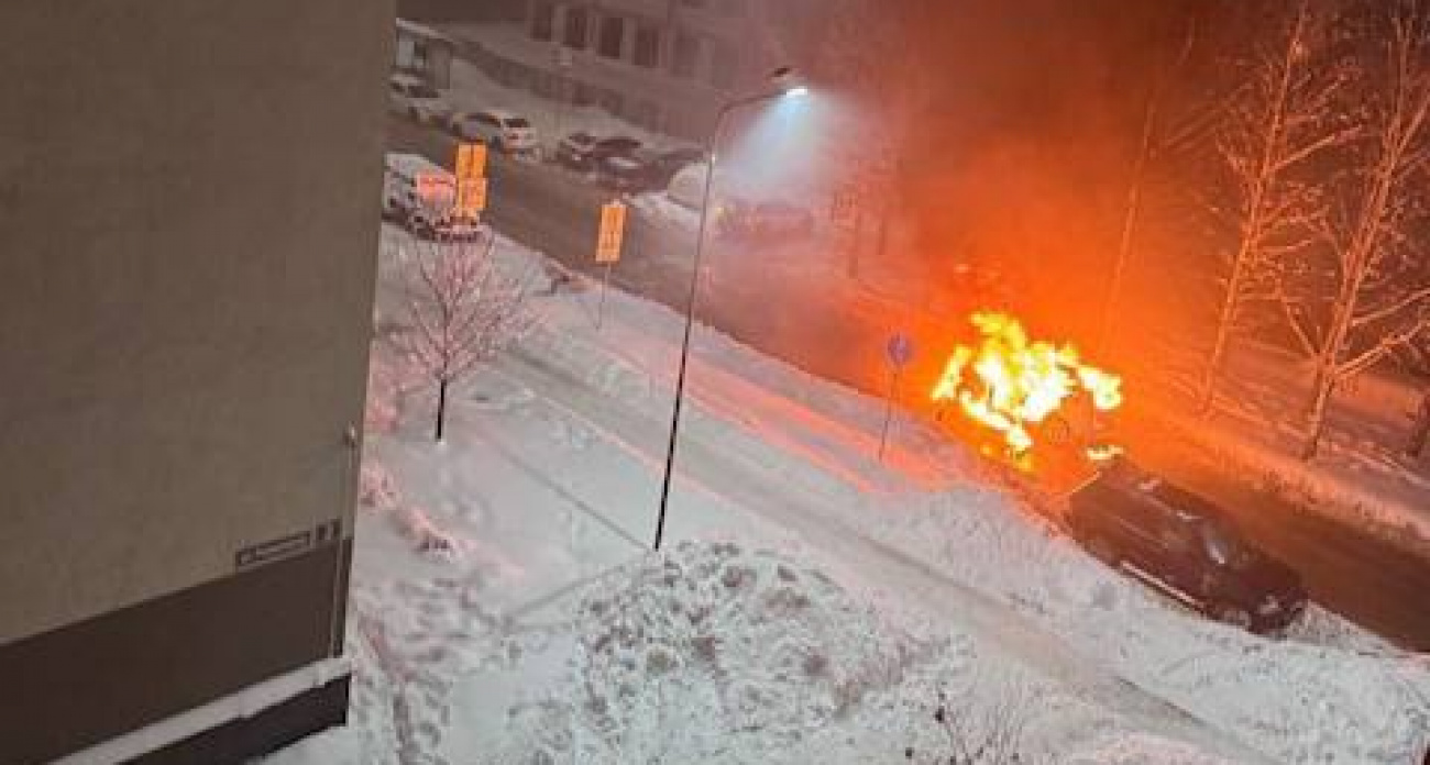 Нижегородец поехал за цветами для дочери и едва не сгорел в собственном авто в Новой Кузнечихе