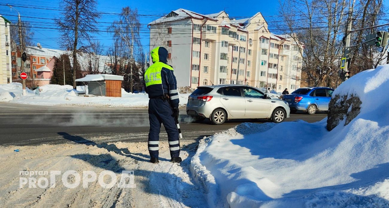 Парковка больше не спасает: ГАИ начали штрафовать водителей прямо во дворах – закон не поможет и вот почему