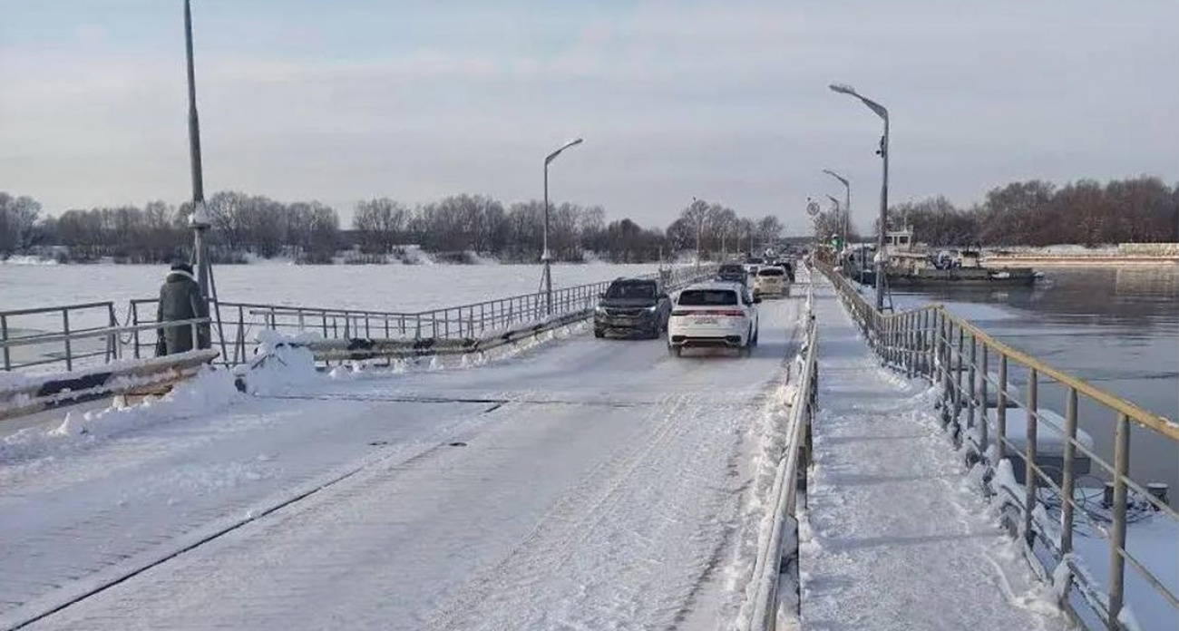 В Павловском районе открыли наплавной мост через Оку