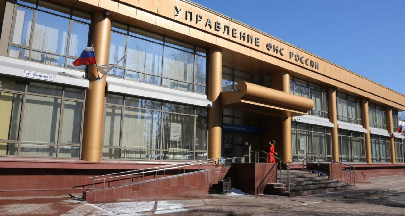 32 авто на штрафстоянке и 15 миллионов долга: как налоговики изымают имущество у нижегородцев