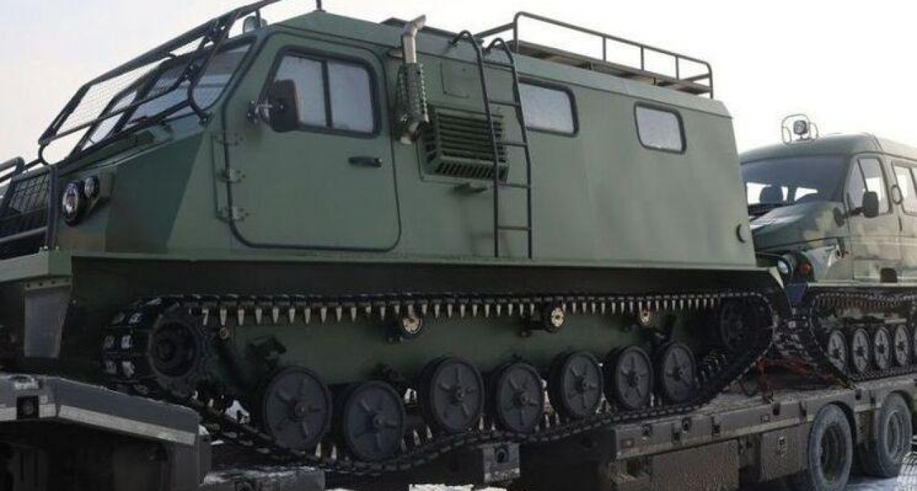 С Волги на полуостров: в заснеженный Петропавловск-Камчатский летят снегоходы и вездеходы из Нижнего Новгорода