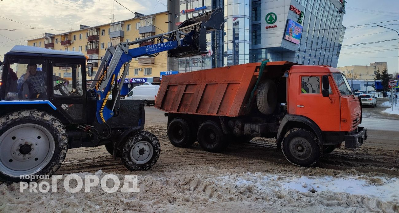 Шалабаев предупредил нижегородцев о сложности уборки и движения в часы пик в снегопад