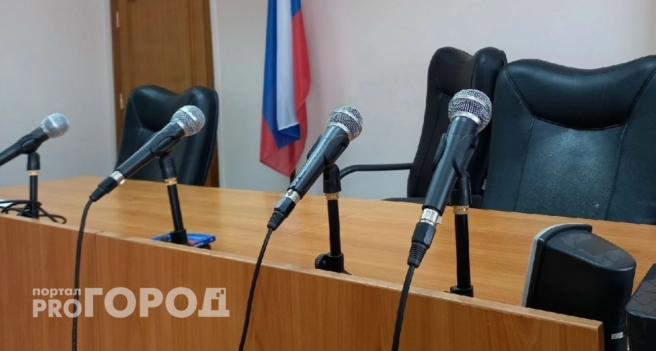 Суд взыскал с училища в Сормовском районе два миллиона рублей из-за крыши, упавшей на машину