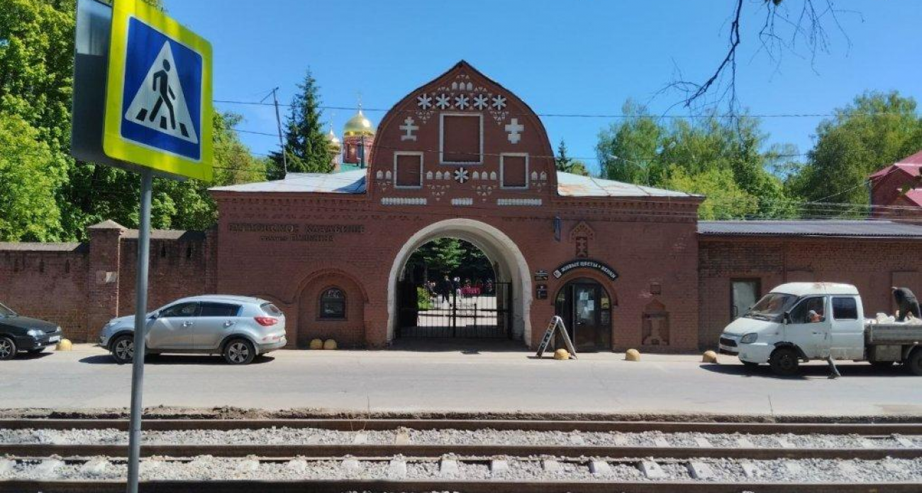 «Стена плача» откладывается: первый городской колумбарий на Бугровском кладбище лишился финансирования