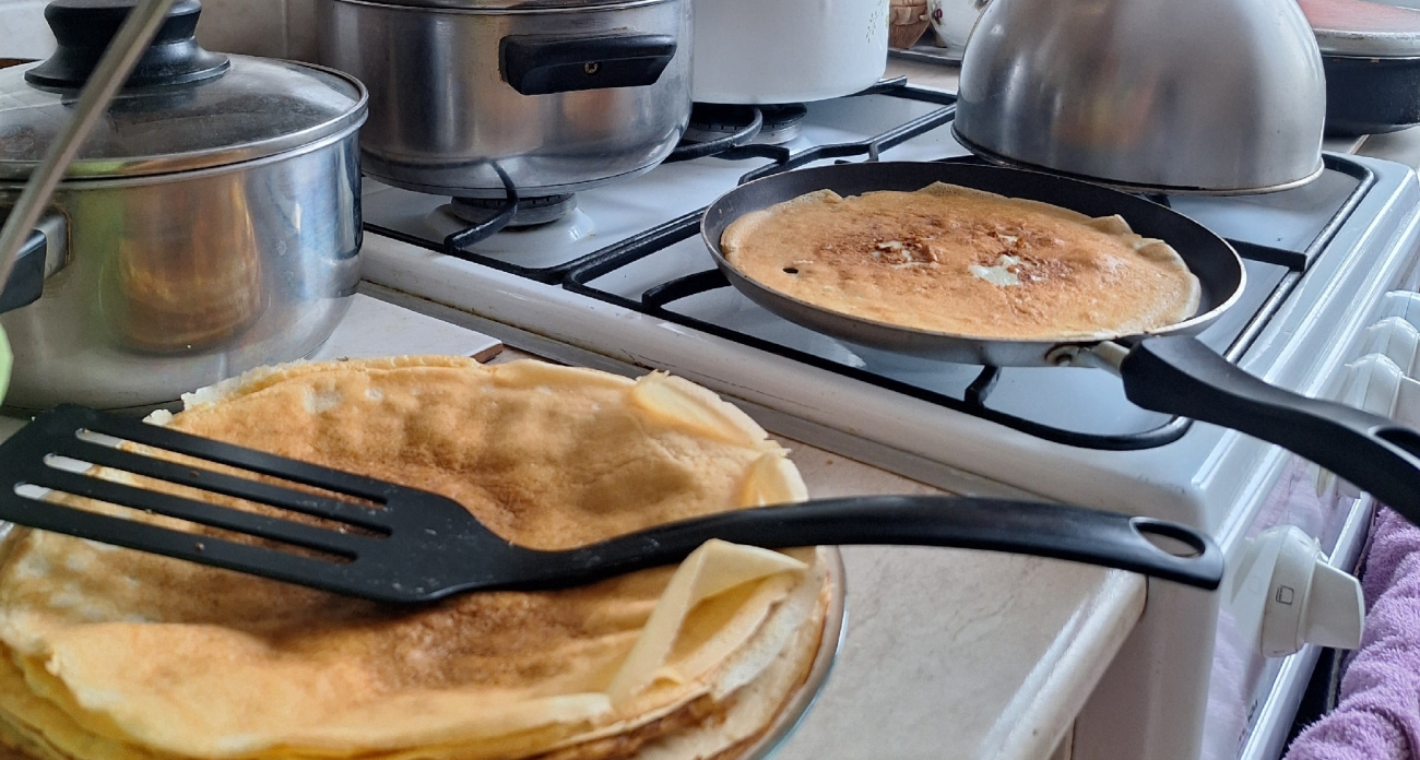 Цифры, от которых пропадает аппетит: во сколько обойдется порция блинов каждой российской семье на Масленицу