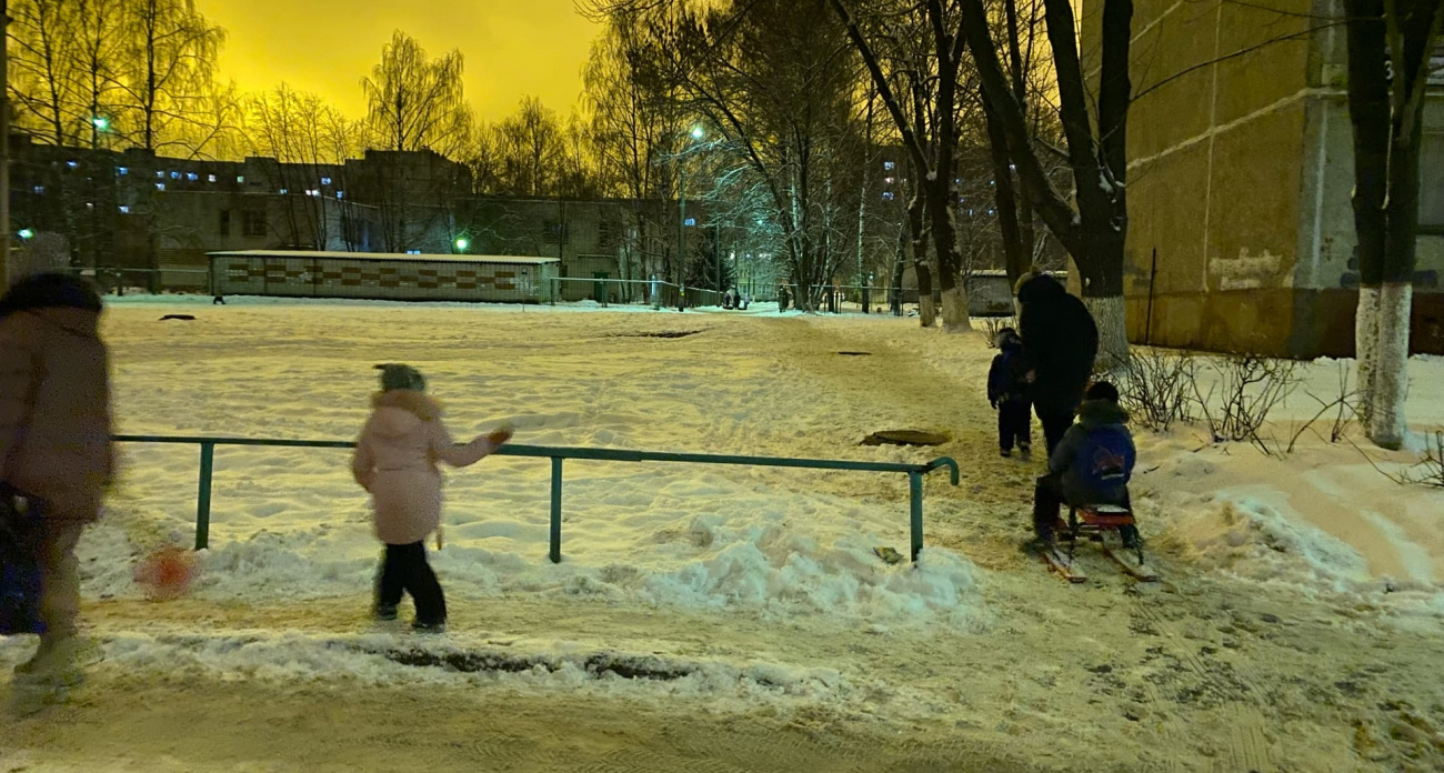 Школьники в восторге, а родители в шоке: Минпросвещения утвердило даты весенних каникул — такого не ожидал никто