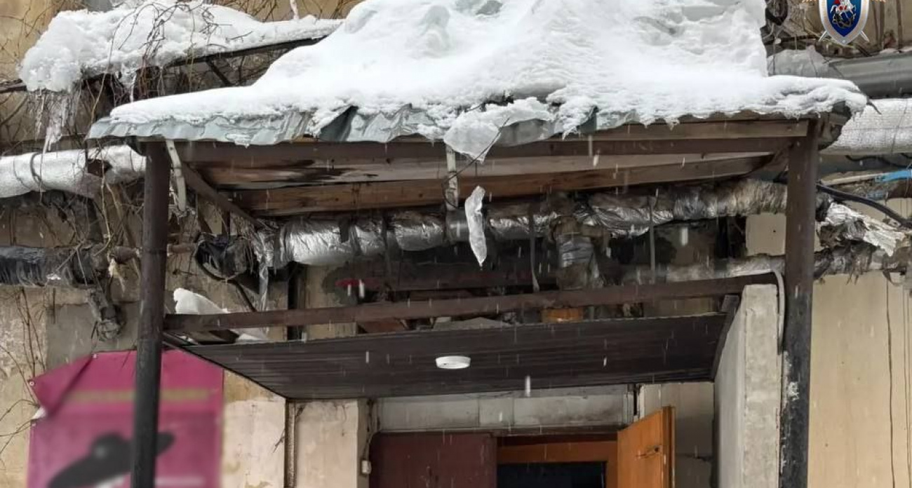 В Нижнем Новгороде завели уголовное дело из-за падения наледи с крыши на детей