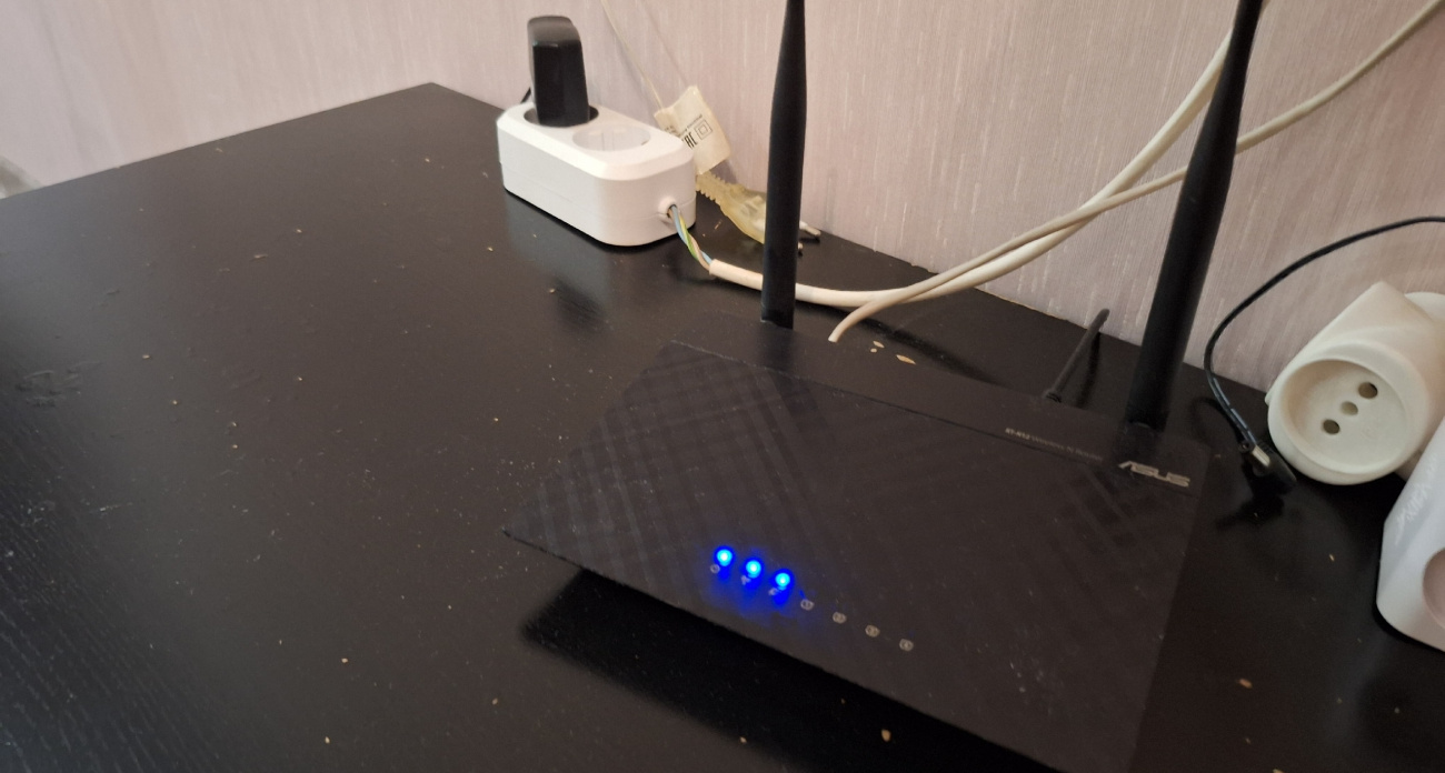 Эта скрытая функция в настройках роутера мгновенно заставит Wi-Fi "летать": звонить провайдеру больше не нужно