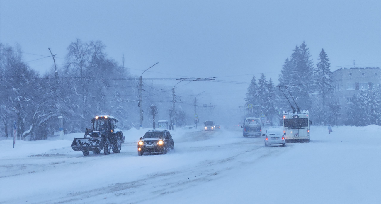Спасаем свою машину после снегопадов: 3 лайфхакера, чтобы избежать поломки авто