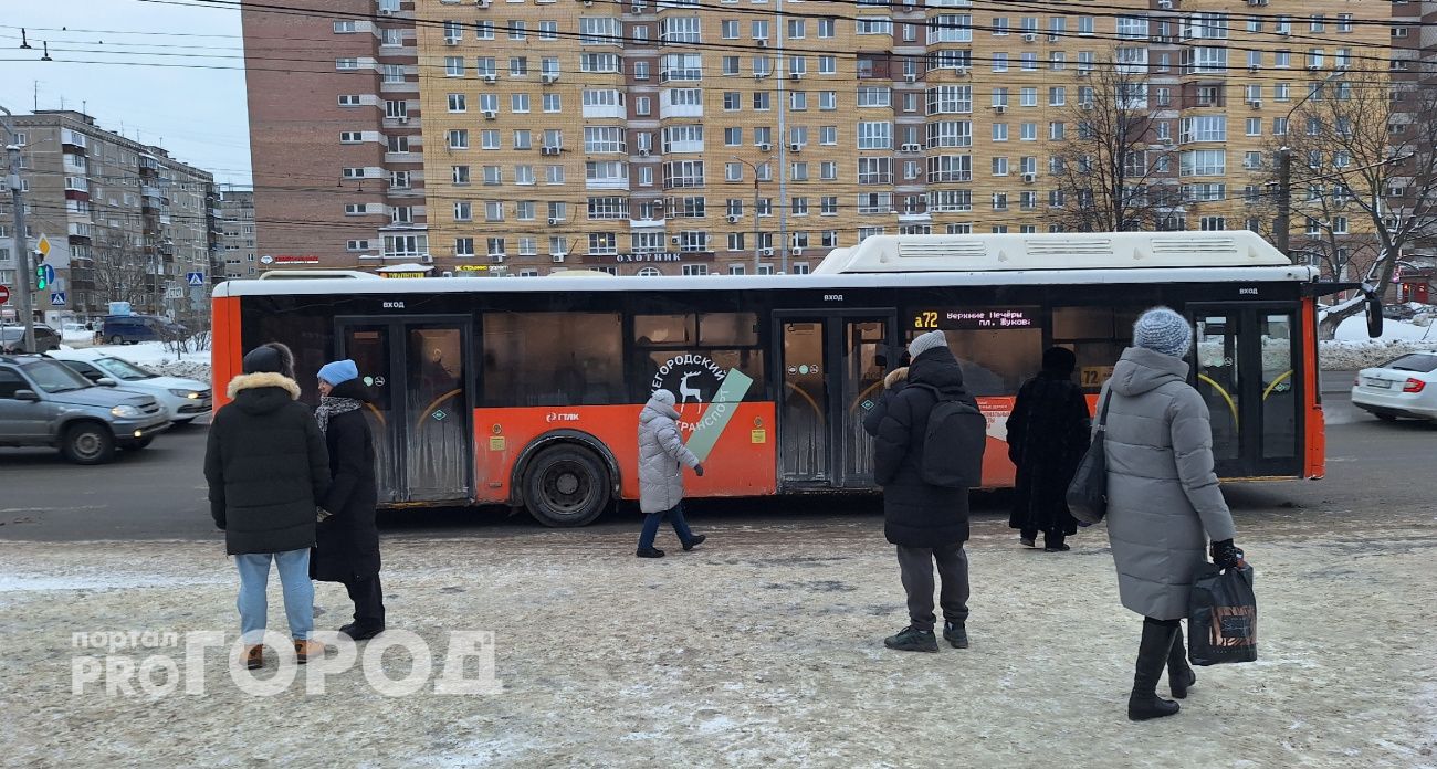В январе нижегородские автобусы выполнили не все рейсы из-за нехватки почти 200 водителей