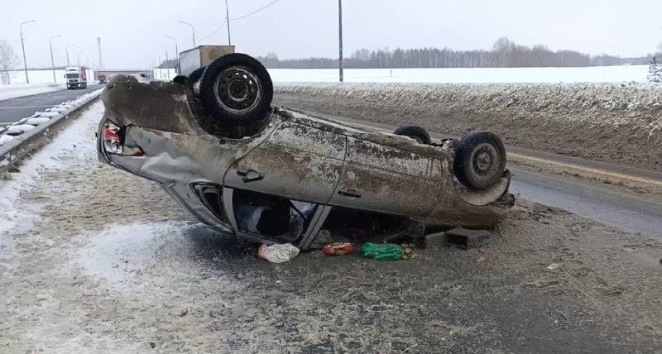 Скорость и непогода на М-12: «Лада» превратилась в груду металла, отправив 21-летнего пассажира в больницу