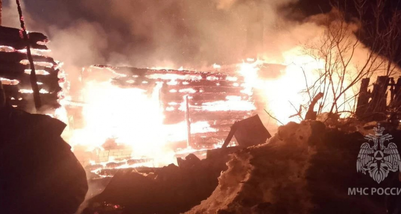 В Ардатовском районе ночной пожар унес жизни двоих