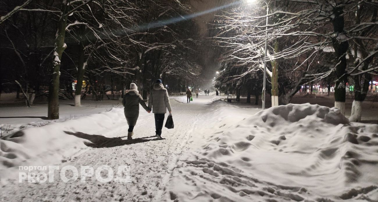Ветреная погода и гололед на улицах ждут нижегородцев в День защитника Отечества