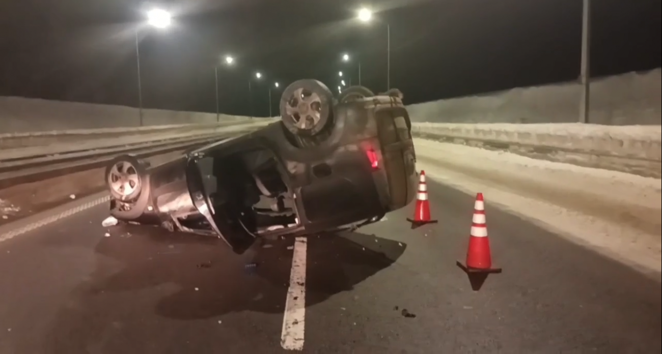 На трассе М-12 в Вадском районе перевернулась Lada