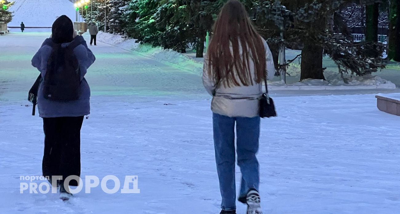 Модницы скупают все размеры этих джинсов и брюк: стилисты назвали главный тренд весны 2026