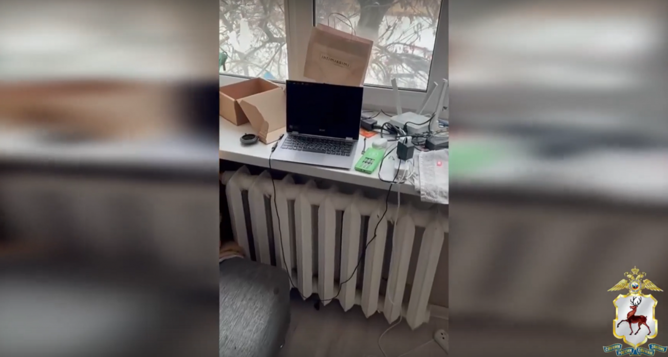 В Нижнем Новгороде задержали двух подростков из Коми, обслуживавших сим-боксы телефонных мошенников