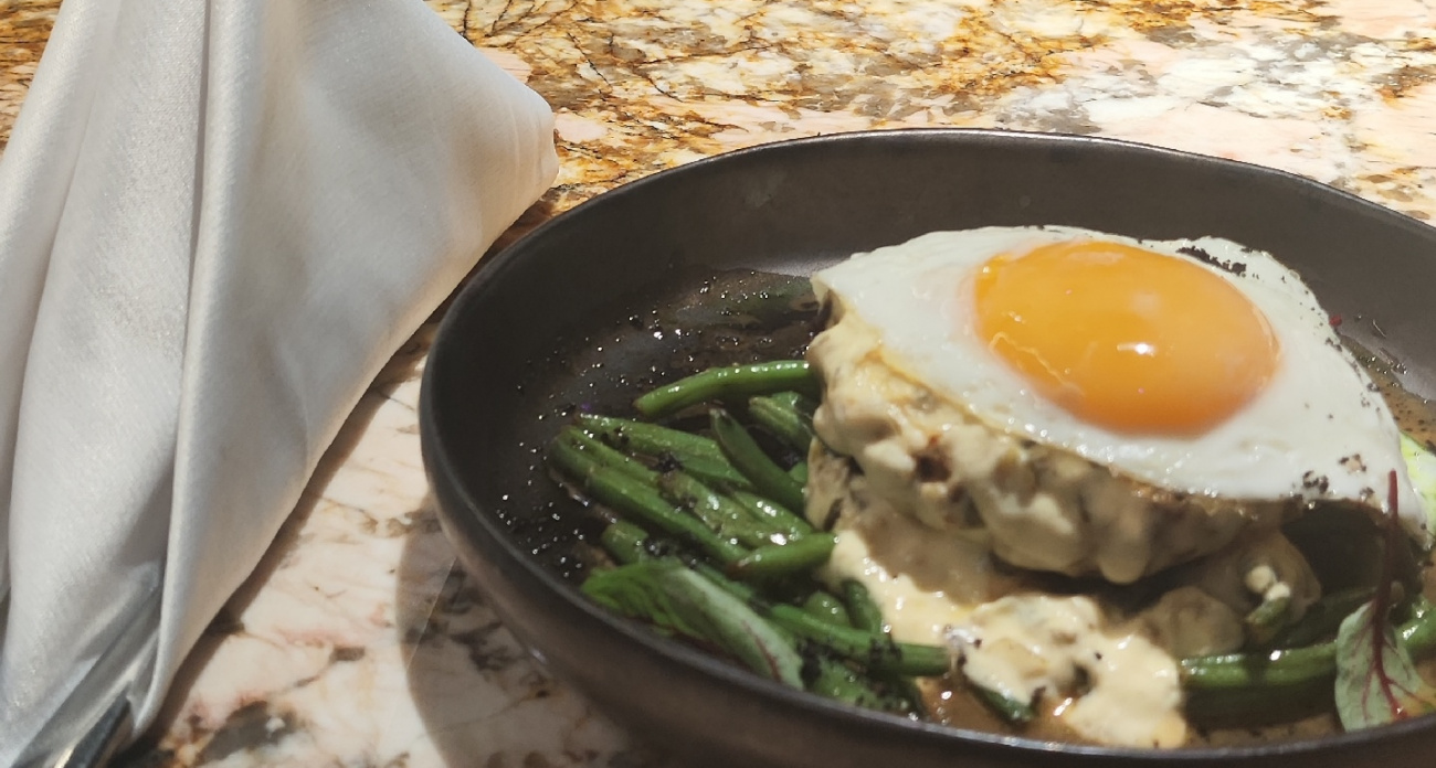 Вы каждое утро травите себя завтраком и даже не знаете об этом: вот, почему нельзя жарить яичницу на подсолнечном масле