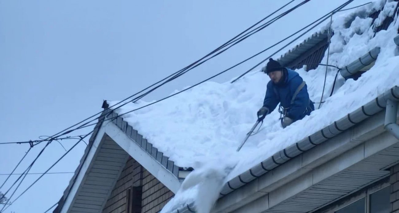 Нижегородские управляющие компании оштрафовали на 2 миллиона рублей за снег на крышах