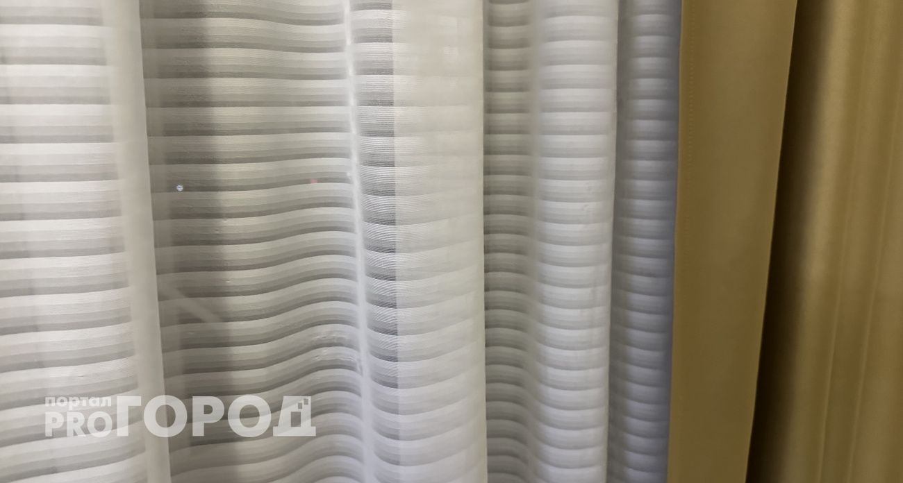 Отбеливаю тюль с помощью картофельных очистков и лаврового листа - над лайфхаком смеялись все, пока не попробовали 