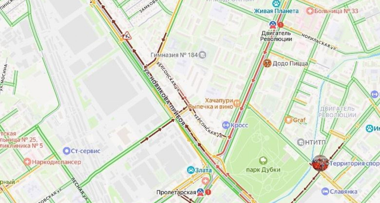 Массовое ДТП на Новикова-Прибоя и обрушение кровли заброшенного здания: главные новости за 21 января в Нижнем Новгороде