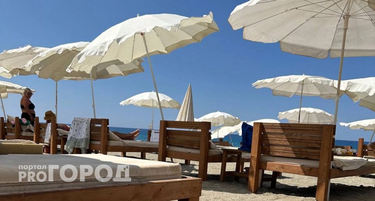 "Грязное море и злые люди": честный отзыв российских туристов об отдыхе на курортах Черного моря