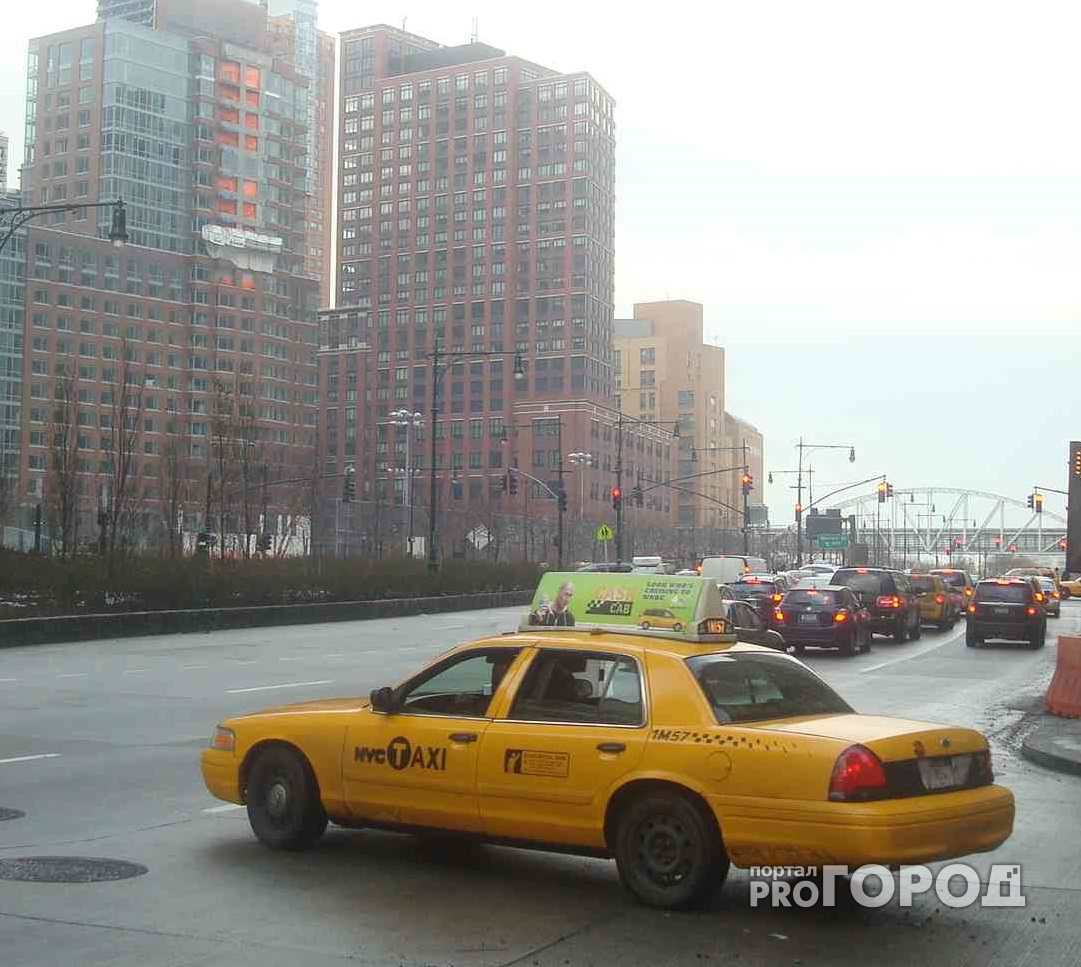 Всего 360 таксистов допустят до работы у стадиона "Нижний Новгород" на ЧМ-2018