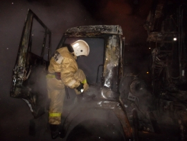 В Нижнем Новгороде сгорел грузовик