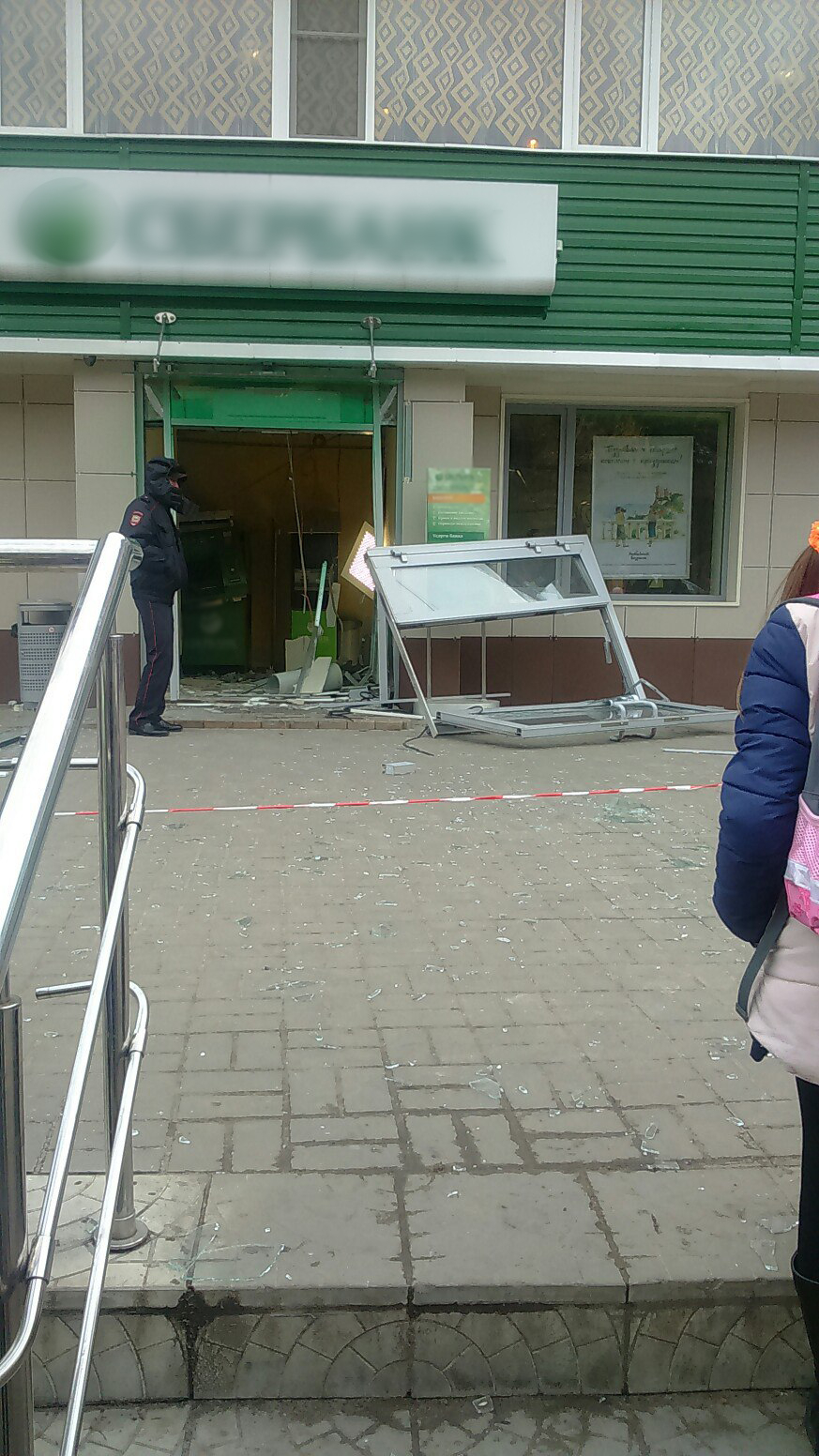 В Нижегородской области взорвали отделение банка (фото)