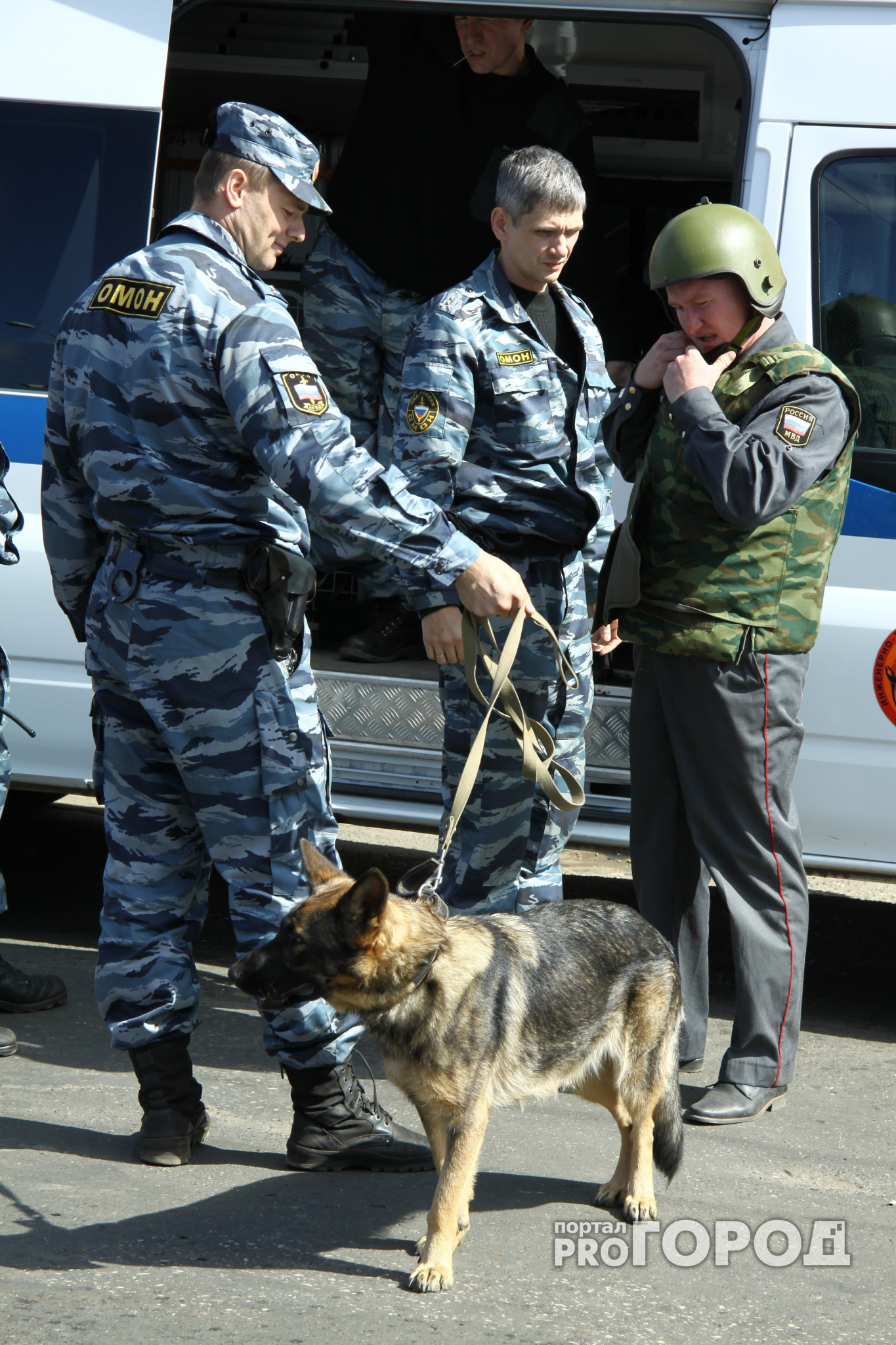 Студентов одного из нижегородских ВУЗов эвакуировали из-за угрозы взрыва